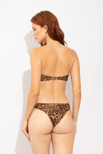 Carregar imagem no visualizador da galeria, Model Back: Rio De Sol Soutien Top Yaguara Sara