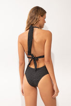 Carregar imagem no visualizador da galeria, Model Back: Rio De Sol Maiô Linea-Black Mel-Op
