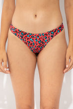 Carregar imagem no visualizador da galeria, Gallery: Rio De Sol Calcinha Bottom Coral-Feline Nice