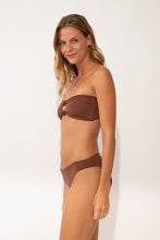Carregar imagem no visualizador da galeria, Image 04: Wednesday In Hawaii By Rio De Sol Soutien Top Coco Lani