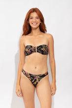 Carregar imagem no visualizador da galeria, Model Front: Rio De Sol Soutien Top Flora Sara