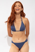 Carregar imagem no visualizador da galeria, Image 07: Rio De Sol Calcinha Bottom Carmel-Blue Mel