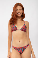 Carregar imagem no visualizador da galeria, Image 04: Rio De Sol Calcinha Bottom Coral-Feline Leblon