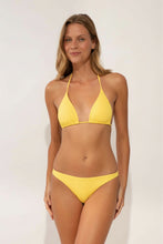 Carregar imagem no visualizador da galeria, Model Front: Wednesday In Hawaii By Rio De Sol Calcinha Bottom Lilikoi Oahu