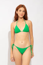 Carregar imagem no visualizador da galeria, Model Front: Rio De Sol Calcinha Bottom Bubble-Fortuna Ibiza-Comfy