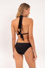 Carregar imagem no visualizador da galeria, Model Back: Rio De Sol Calcinha Bottom Shimmer-Black Essential-Comfy