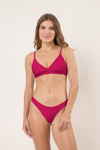 Carregar imagem no visualizador da galeria, Model Front: Rio De Sol Calcinha Bottom Shimmer-Desejo Essential-Comfy