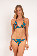 Carregar imagem no visualizador da galeria, Model Front: Rio De Sol Soutien Top Luma Mel