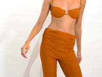 Carregar e reproduzir vídeo no visualizador da galeria, Video: Rio De Sol Calça De Praia Ferrugo Murana Pants