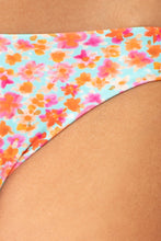 Carregar imagem no visualizador da galeria, Model Back: Rio De Sol Calcinha Bottom Ditsy-Sky Essential-Comfy
