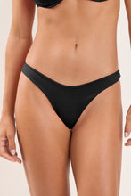 Carregar imagem no visualizador da galeria, Gallery: Rio De Sol Calcinha Bottom Lava Kai
