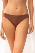 Carregar imagem no visualizador da galeria, Gallery: Rio De Sol Calcinha Bottom Sand-Cappuccino Essential-Comfy