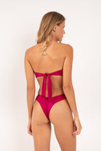 Carregar imagem no visualizador da galeria, Model Back: Rio De Sol Calcinha Bottom Shimmer-Desejo Nara