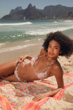 Carregar imagem no visualizador da galeria, Image 06: Rio De Sol Canga Ditsy-Sky Canga