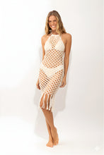 Carregar imagem no visualizador da galeria, Model Front: Rio De Sol Midi Dress Offwhite Serena Dress