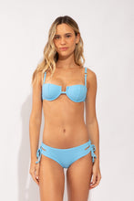 Carregar imagem no visualizador da galeria, Model Front: Rio De Sol Calcinha Bottom Waffle-Paradiso Madrid
