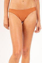 Carregar imagem no visualizador da galeria, Gallery: Rio De Sol Calcinha Bottom Shimmer-Nocciola Nara
