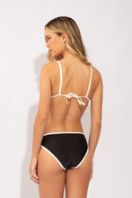 Carregar imagem no visualizador da galeria, Model Back: Rio De Sol Calcinha Bottom Bold-Black Essential-Comfy-Vies
