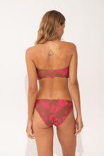 Carregar imagem no visualizador da galeria, Model Back: Wednesday In Hawaii By Rio De Sol Soutien Top Pua-Coco-Guava Lani
