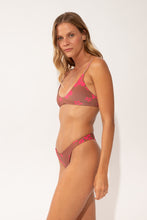 Carregar imagem no visualizador da galeria, Image 02: Wednesday In Hawaii By Rio De Sol Set Set Pua-Coco-Guava Hana Sunset
