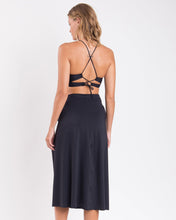 Carregar imagem no visualizador da galeria, Image 05: Rio De Sol Saia Nero Long-Skirt-Knot
