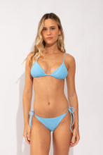 Carregar imagem no visualizador da galeria, Model Front: Rio De Sol Calcinha Bottom Waffle-Paradiso Cheeky-Micro

