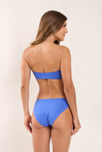 Carregar imagem no visualizador da galeria, Model Back: Wednesday In Hawaii By Rio De Sol Soutien Top Pacifica Lani
