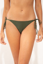 Carregar imagem no visualizador da galeria, Gallery: Rio De Sol Calcinha Bottom Shimmer-Croco Ibiza-Comfy-Gold
