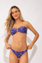 Carregar imagem no visualizador da galeria, Image 05: Rio De Sol Calcinha Bottom Ikat-Blue Leblon
