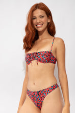 Carregar imagem no visualizador da galeria, Image 07: Rio De Sol Soutien Top Coral-Feline Balconet-Tie
