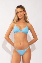 Carregar imagem no visualizador da galeria, Model Front: Rio De Sol Calcinha Bottom Waffle-Paradiso Essential-Noa
