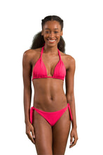 Carregar imagem no visualizador da galeria, Model Front: Rio De Sol Soutien Top Dots-Virtual-Pink Mel
