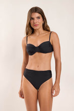 Carregar imagem no visualizador da galeria, Model Front: Rio De Sol Calcinha Bottom Nero Amy
