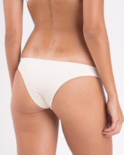 Carregar imagem no visualizador da galeria, Bottom Malibu-Natural Essential
