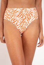 Carregar imagem no visualizador da galeria, Bottom Sahari Hotpants
