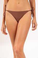 Carregar imagem no visualizador da galeria, Bottom Sand-Cappuccino Cheeky-Micro
