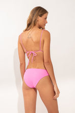 Carregar imagem no visualizador da galeria, Model Back: Rio De Sol Calcinha Bottom Crespinho-Rosa Essential-Comfy
