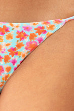 Carregar imagem no visualizador da galeria, Image 05: Rio De Sol Calcinha Bottom Ditsy-Sky Cheeky-Tie
