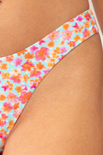 Carregar imagem no visualizador da galeria, Image 05: Rio De Sol Calcinha Bottom Ditsy-Sky Nara

