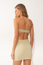 Carregar imagem no visualizador da galeria, Model Back: Rio De Sol Vestido De Praia Brisa-Pistache Lulu Dress

