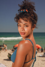 Carregar imagem no visualizador da galeria, Image 03: Rio De Sol Xuxinha (Acessório De Cabelo) Luma Scrunchie
