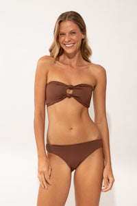 Model Front: Rio De Sol Set Set Coco Lani Waikiki