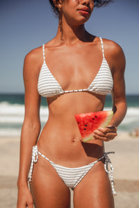 Image 06: Rio De Sol Set Set Linea-White Lia Cheeky-Tie