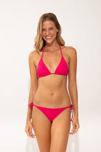 Carregar imagem no visualizador da galeria, Model Front: Rio De Sol Soutien Top Guava Kauai
