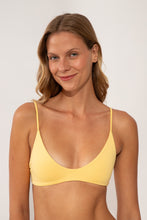 Carregar imagem no visualizador da galeria, Gallery: Rio De Sol Soutien Top Lilikoi Hana
