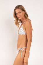 Carregar imagem no visualizador da galeria, Set Linea-White Lia Cheeky-Tie

